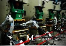 上下料机器人和数控机床的完美结合