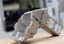 铣削代替打印进行原型定制 newmaker.com